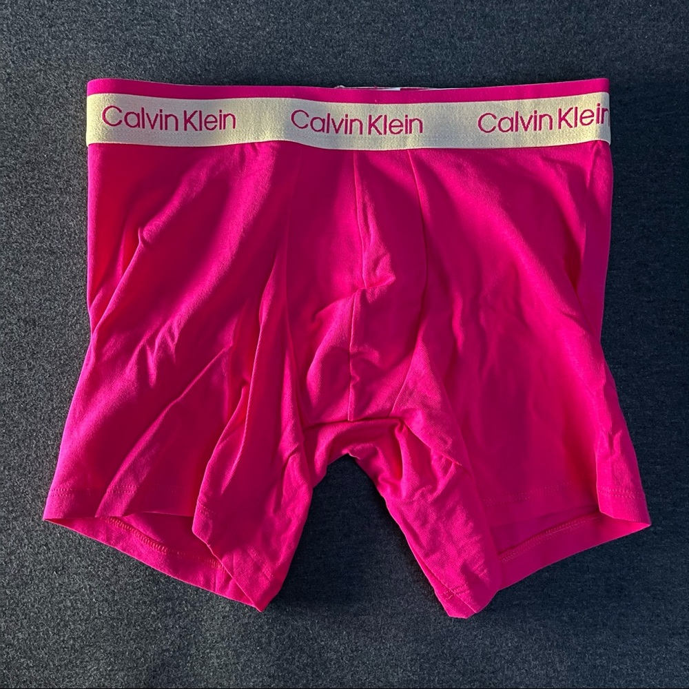 Calvin Klein Pride Boxer Brief - Pink (S)